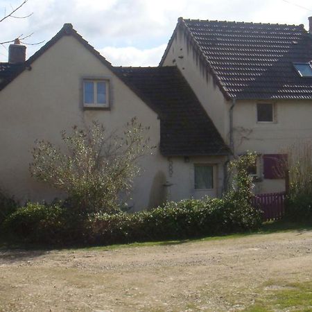 Les Gallerands Bessais-le-Fromental Exterior foto